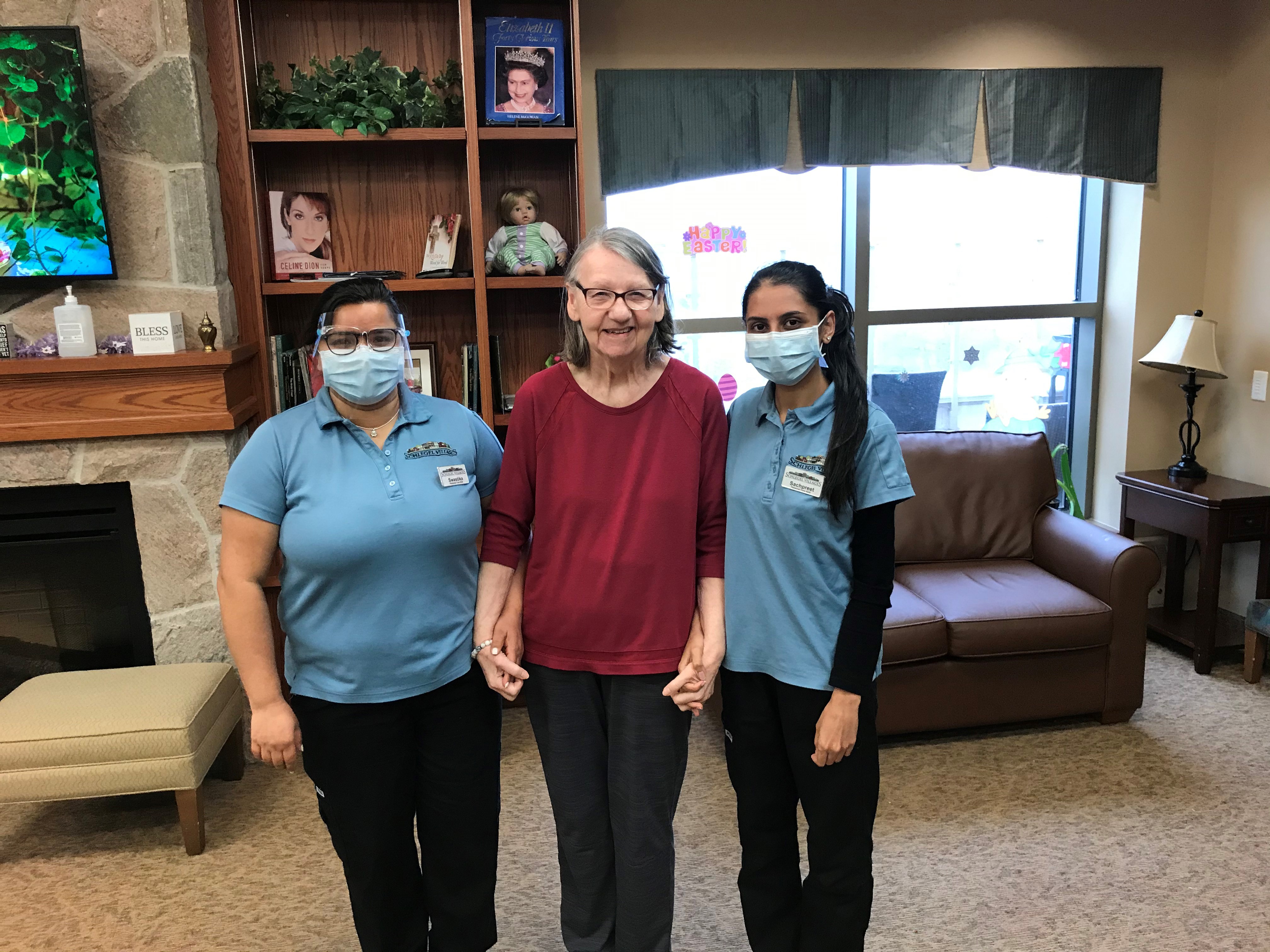 Sachpreet Kaur, Swastika Karki and Sunita Thapa all felt they could add a little comfort to those residents they knew would appreciate a trim